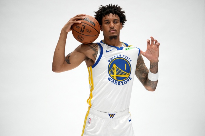 追梦：伦德博格能在不懂NBA的情况下打出表现 他很特别
