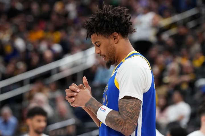 明日出战成疑！Slater：伦德博格昨天比赛结束后一直在冰敷左脚